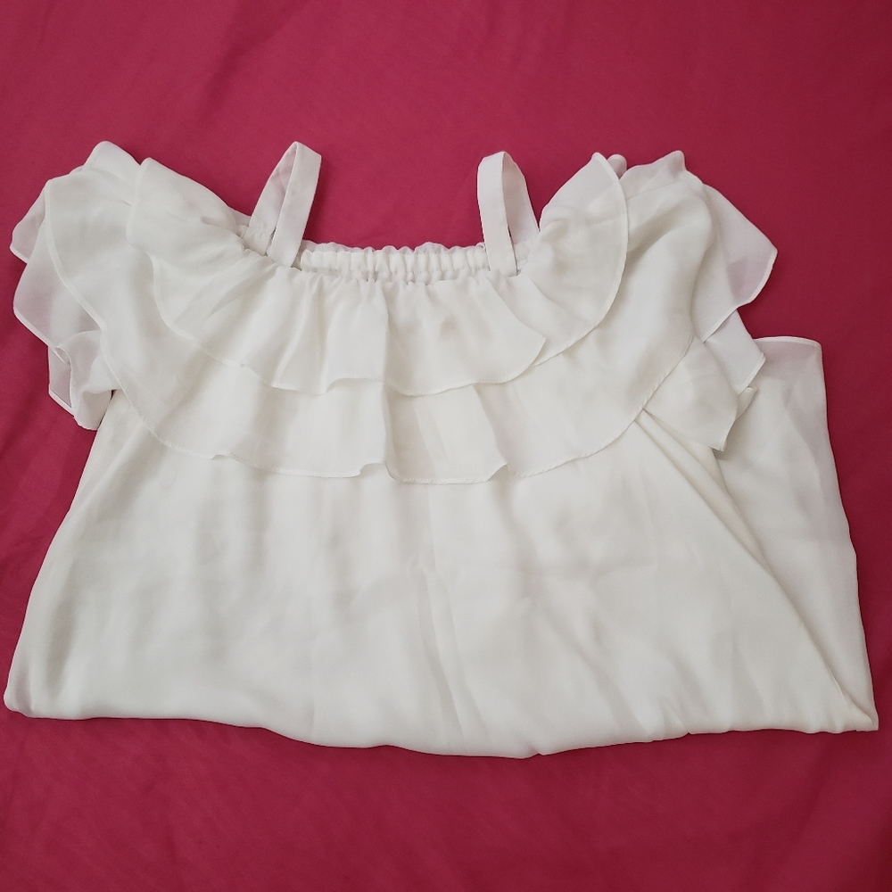 Krisa Elegant White Dress